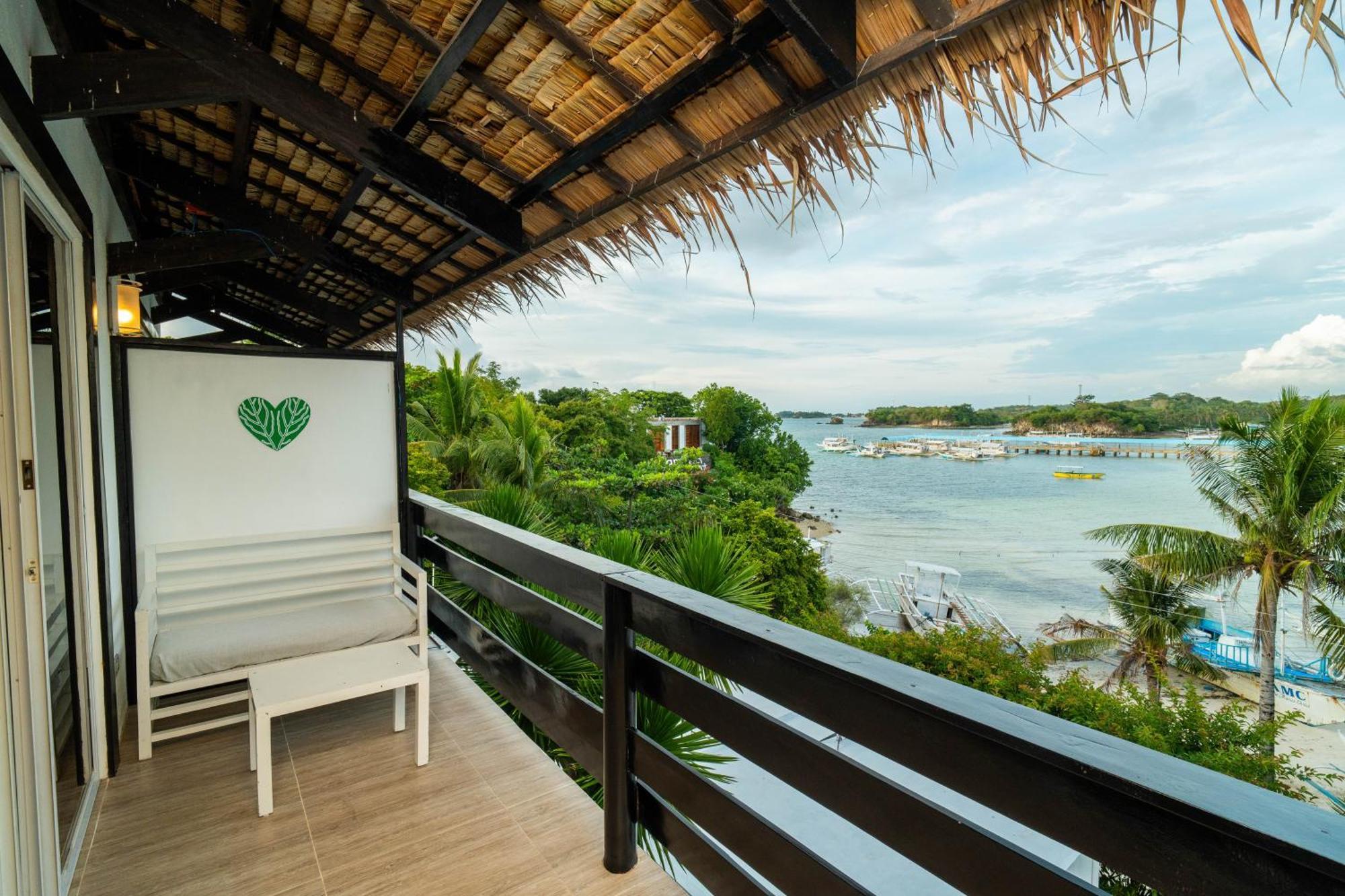 Blanco Beach Resort Malapascua Экстерьер фото
